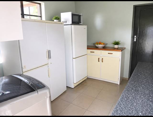 3 BEDROOM FREEHOLD FOR SALE IN NORTHMEAD